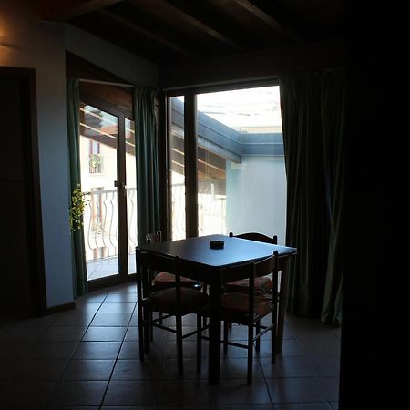 Casa Regina Apartment Desenzano del Garda Bagian luar foto