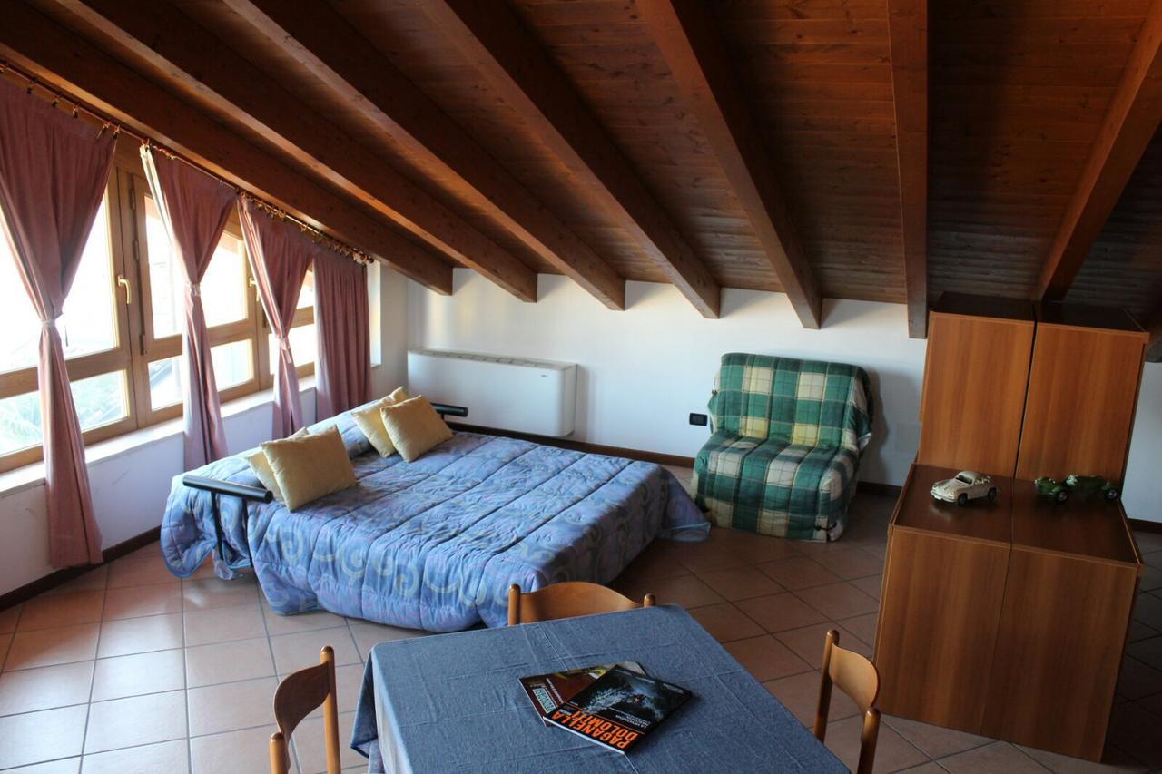 Casa Regina Apartment Desenzano del Garda Bagian luar foto