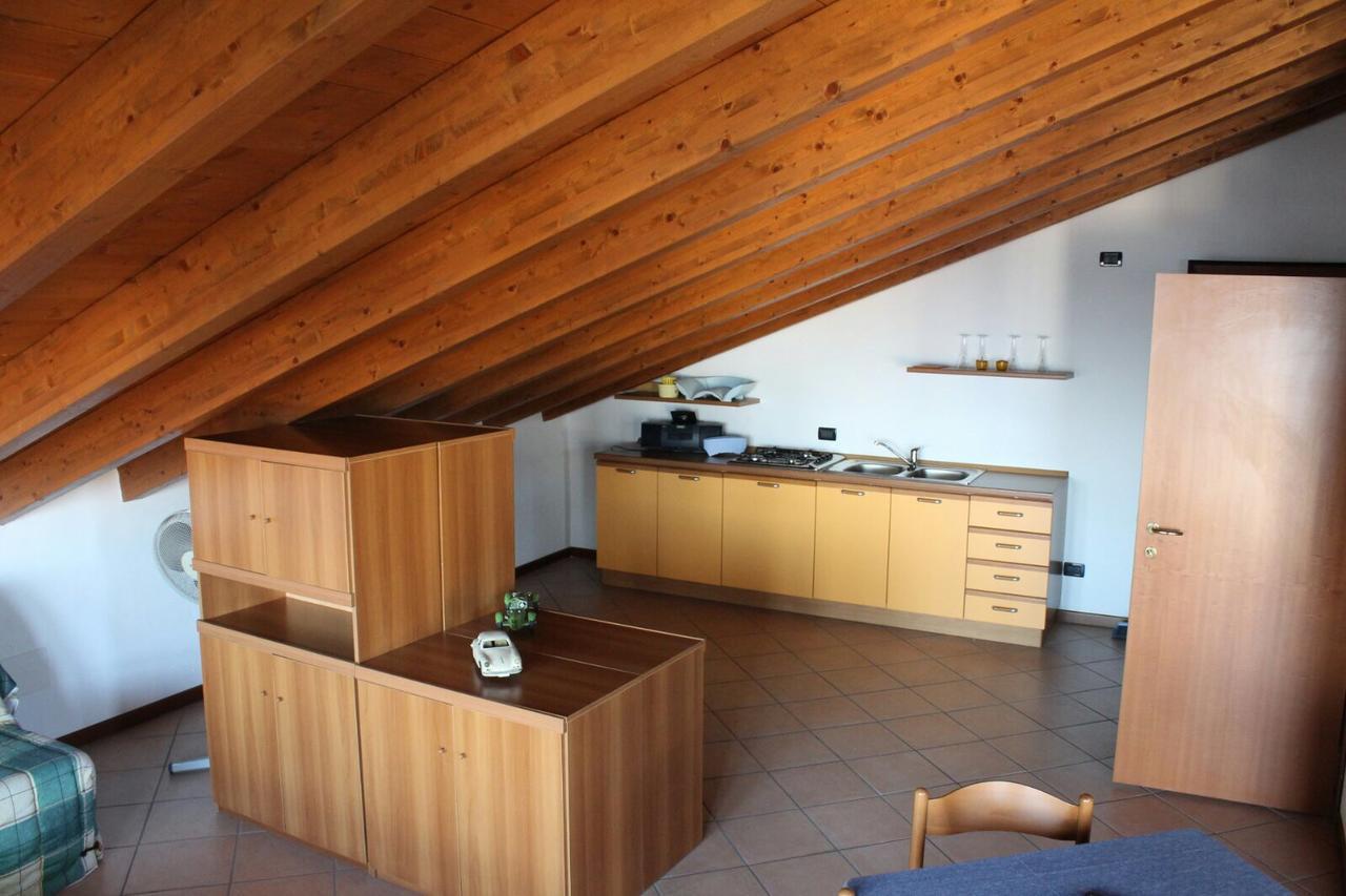 Casa Regina Apartment Desenzano del Garda Bagian luar foto