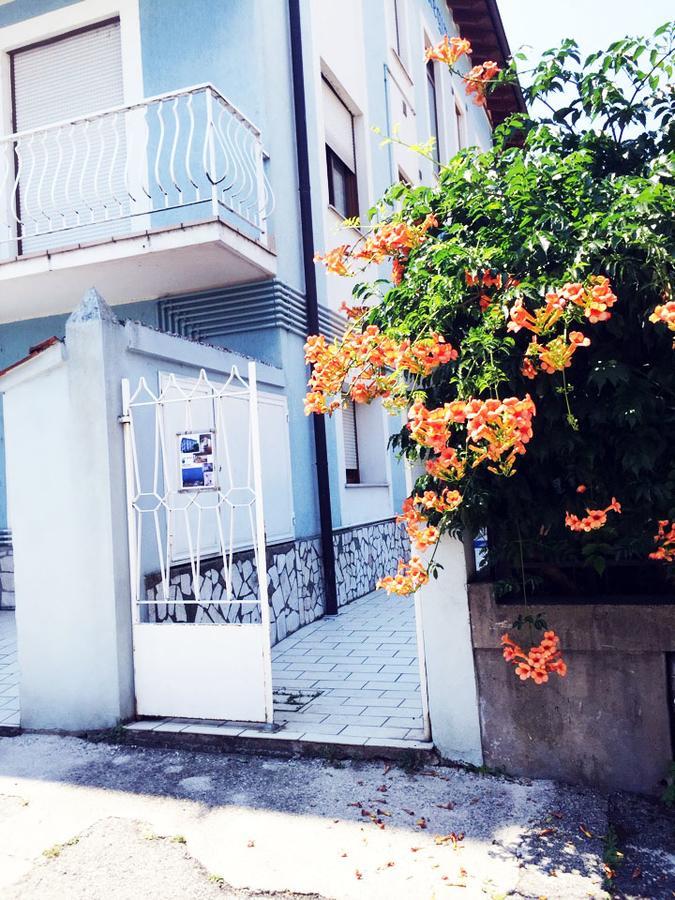 Casa Regina Apartment Desenzano del Garda Bagian luar foto