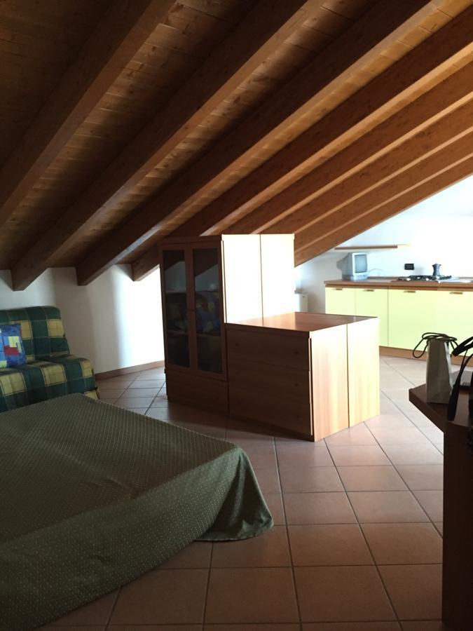 Casa Regina Apartment Desenzano del Garda Bagian luar foto